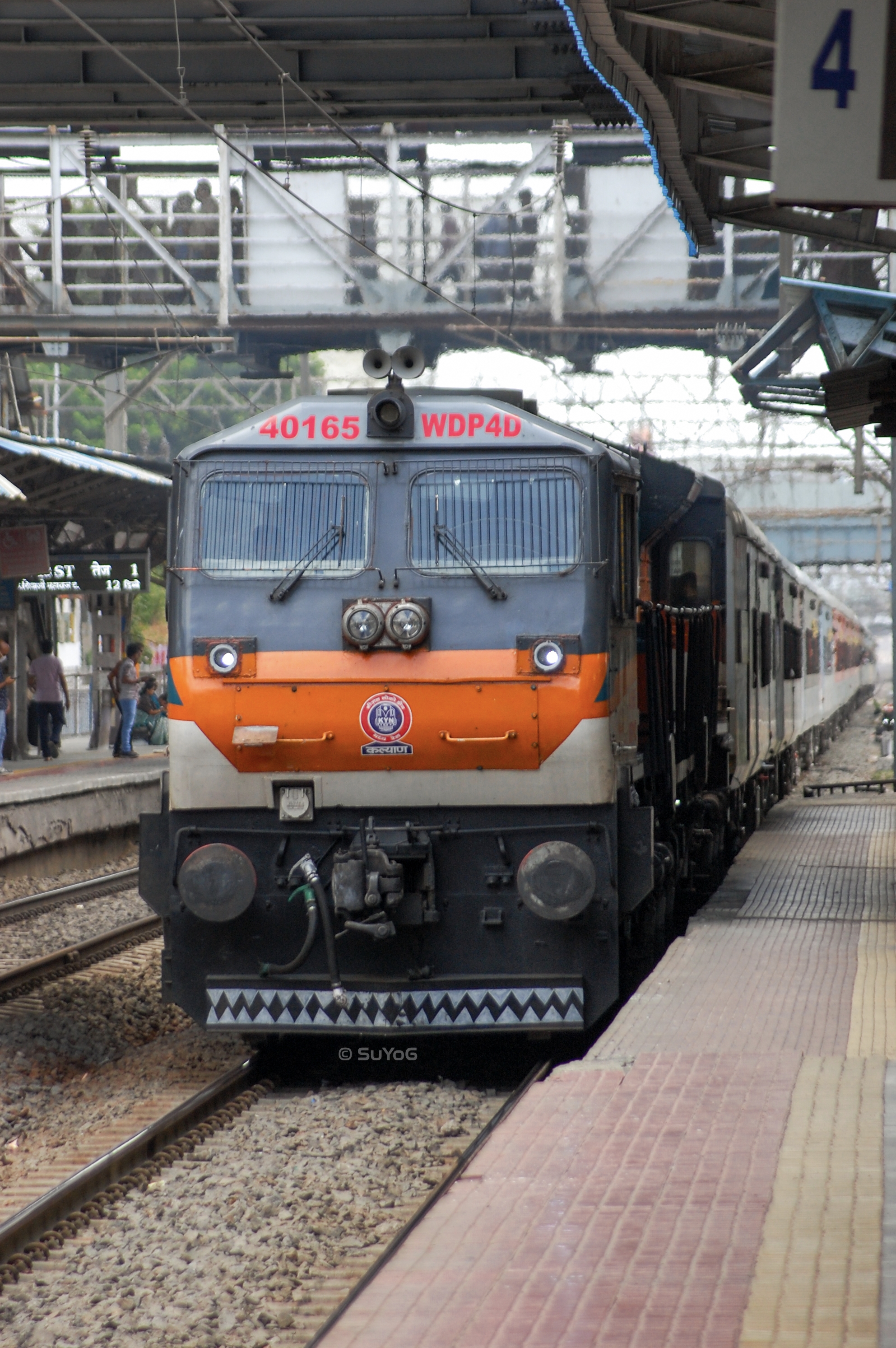 95613 TL45 / Mumbai CSMT - Titwala Fast Local photo 8