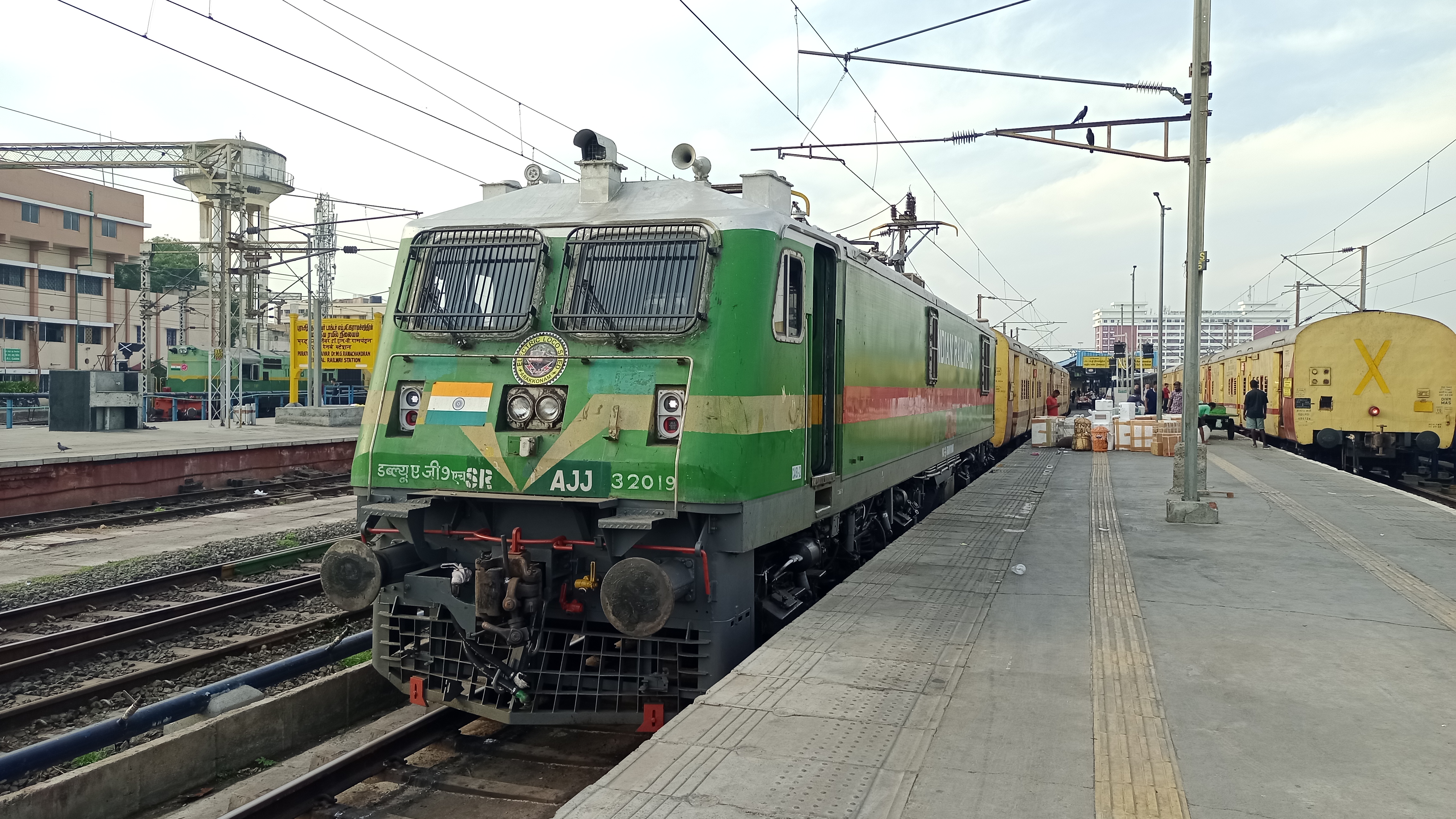 51869 Ait - Konch Shuttle photo 6