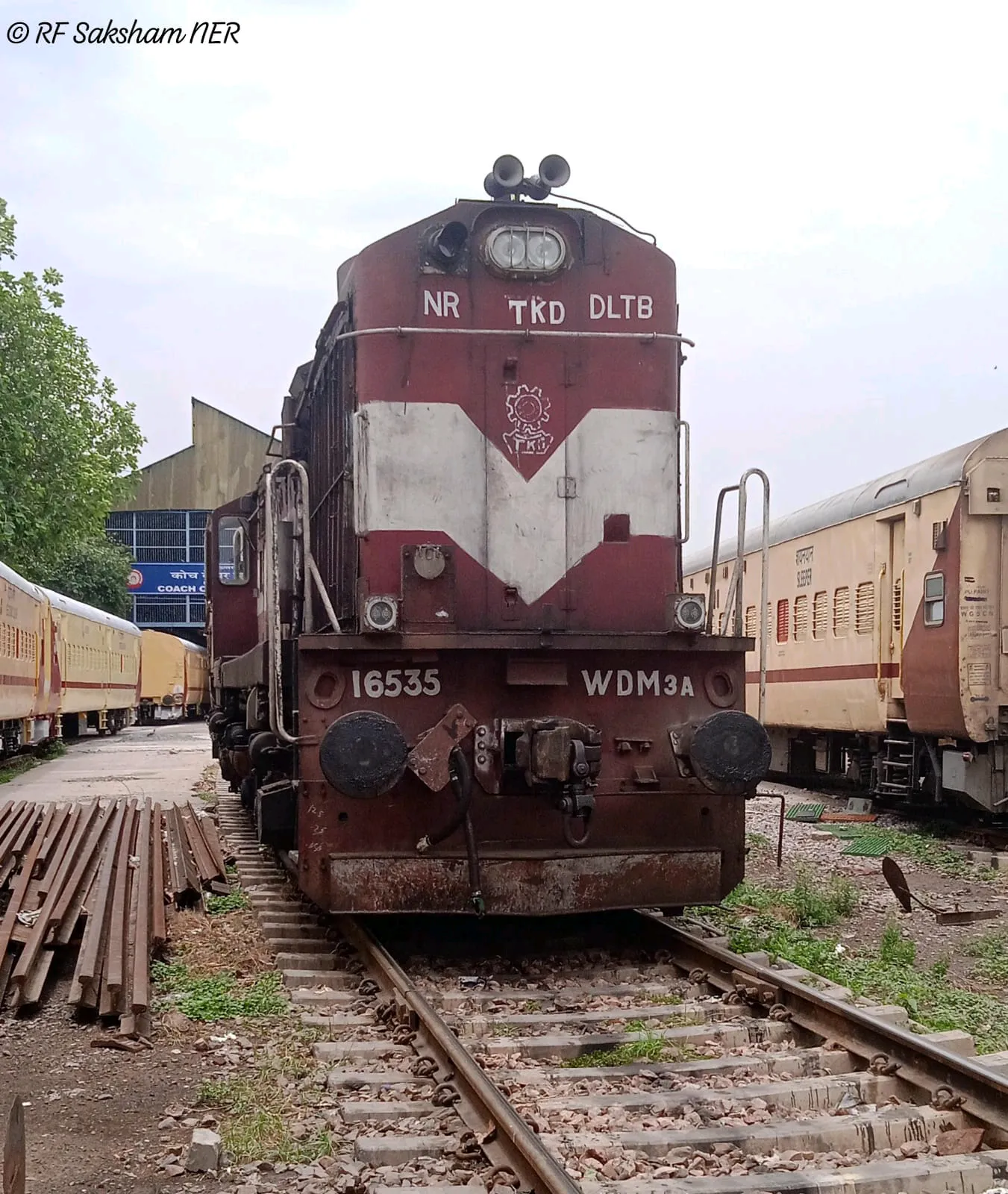 40320 Tambaram - Chennai Beach EMU (12 Car) photo 5