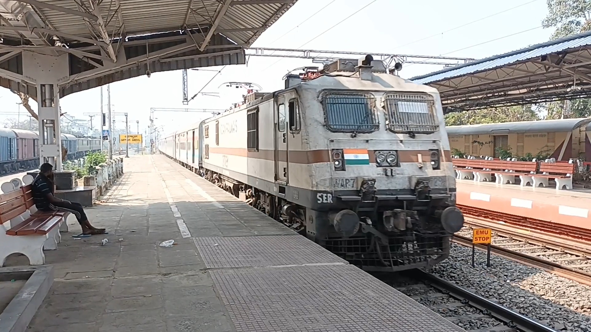 66593 Kolar - Bangarapet MEMU photo 3