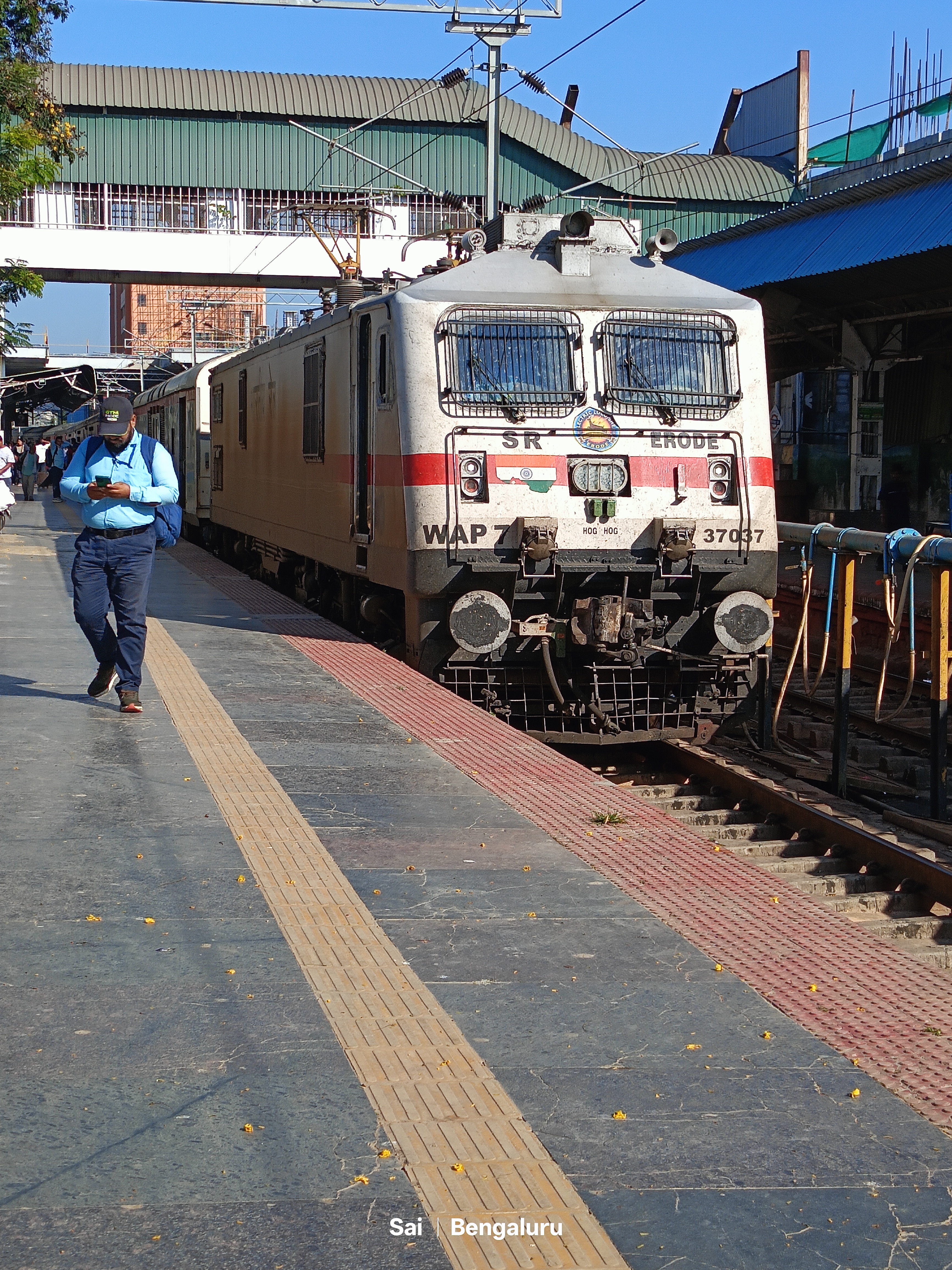 37927 Howrah - Katwa Local photo 8