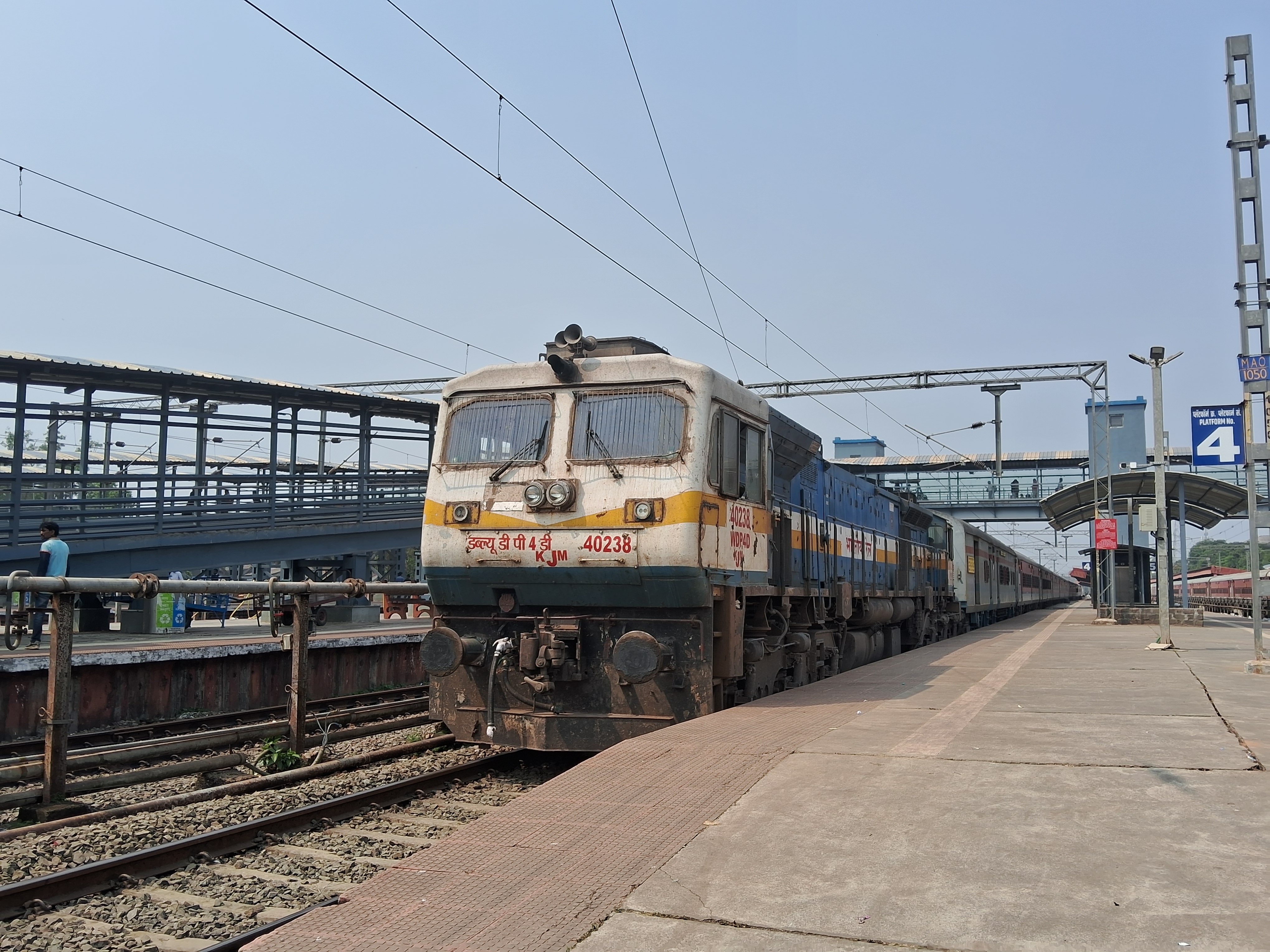 36821 Howrah - Barddhaman Local (via Chord Line) photo 6