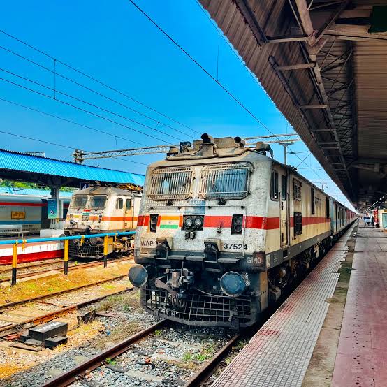 11123 Gwalior - Barauni Mail photo 5