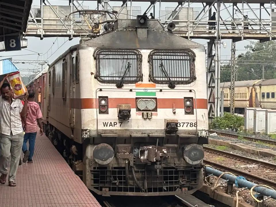 Representative Indian Railways gallery image photo 4