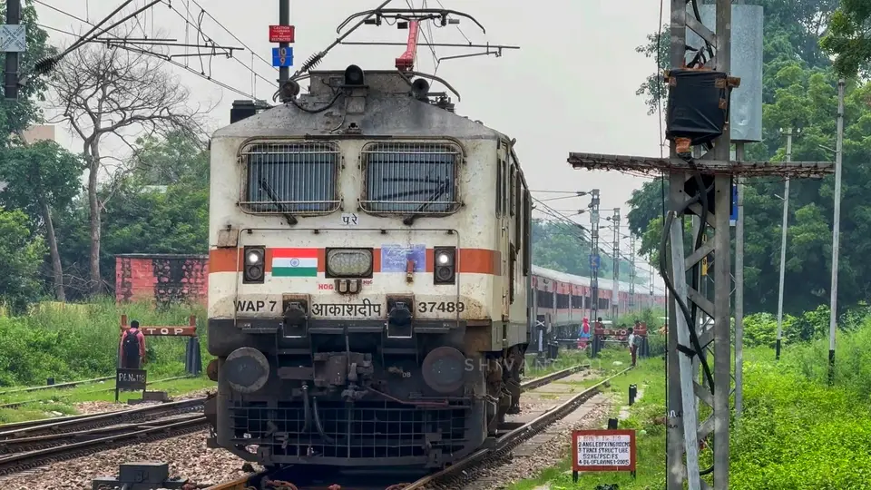 Representative Indian Railways gallery image photo 5