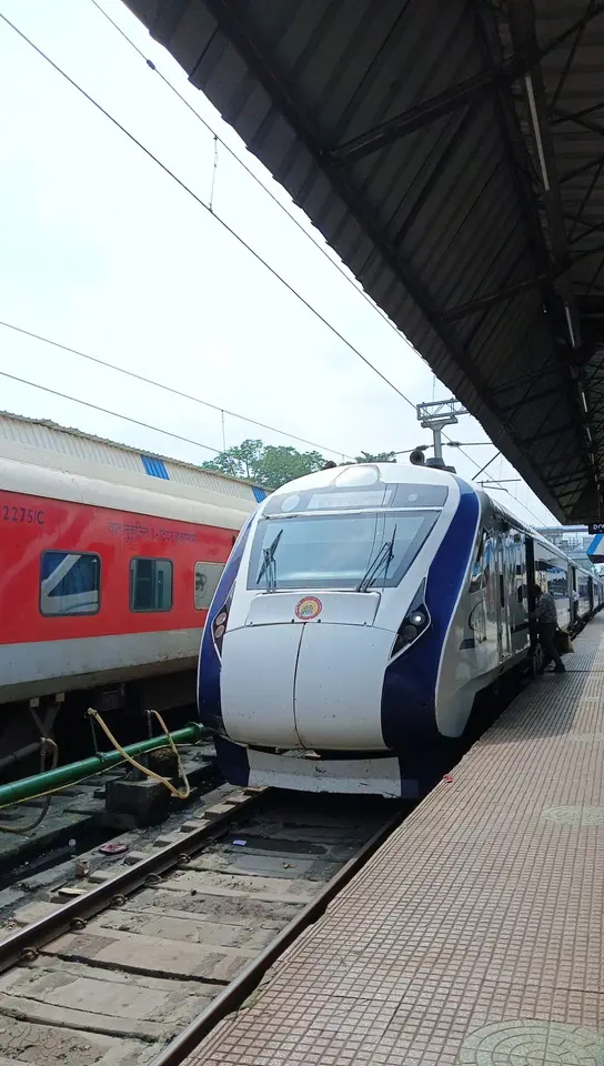 Representative Indian Railways gallery image photo 7