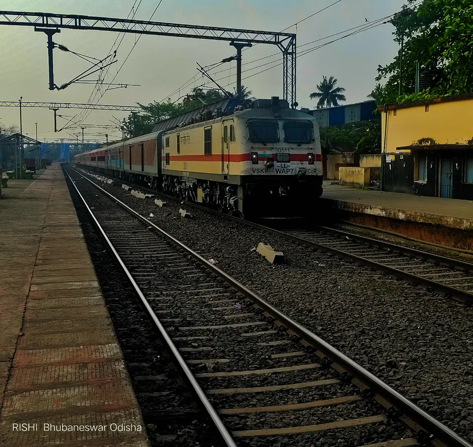 Representative Indian Railways gallery image photo 4