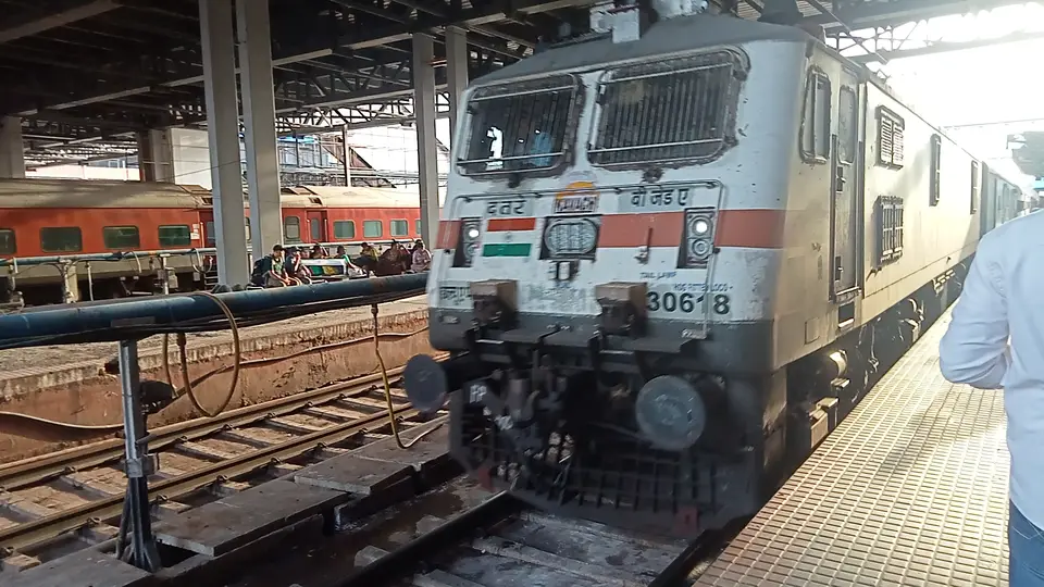Representative Indian Railways gallery image photo 8