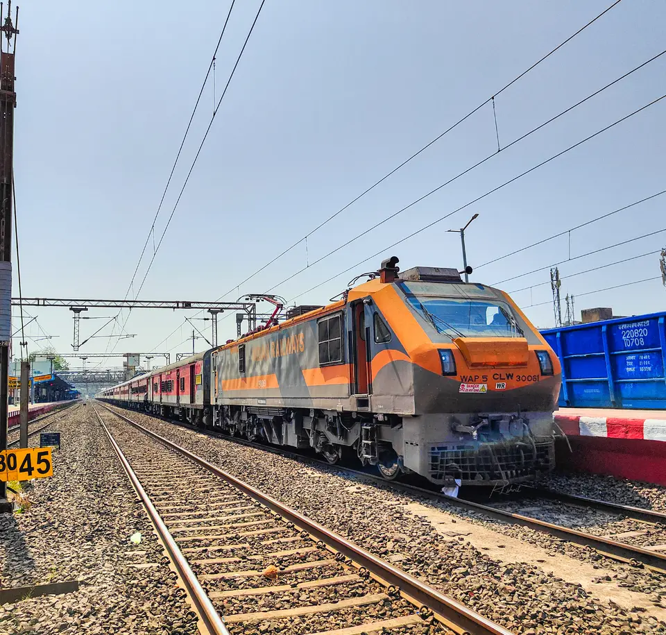 Representative Indian Railways gallery image photo 6