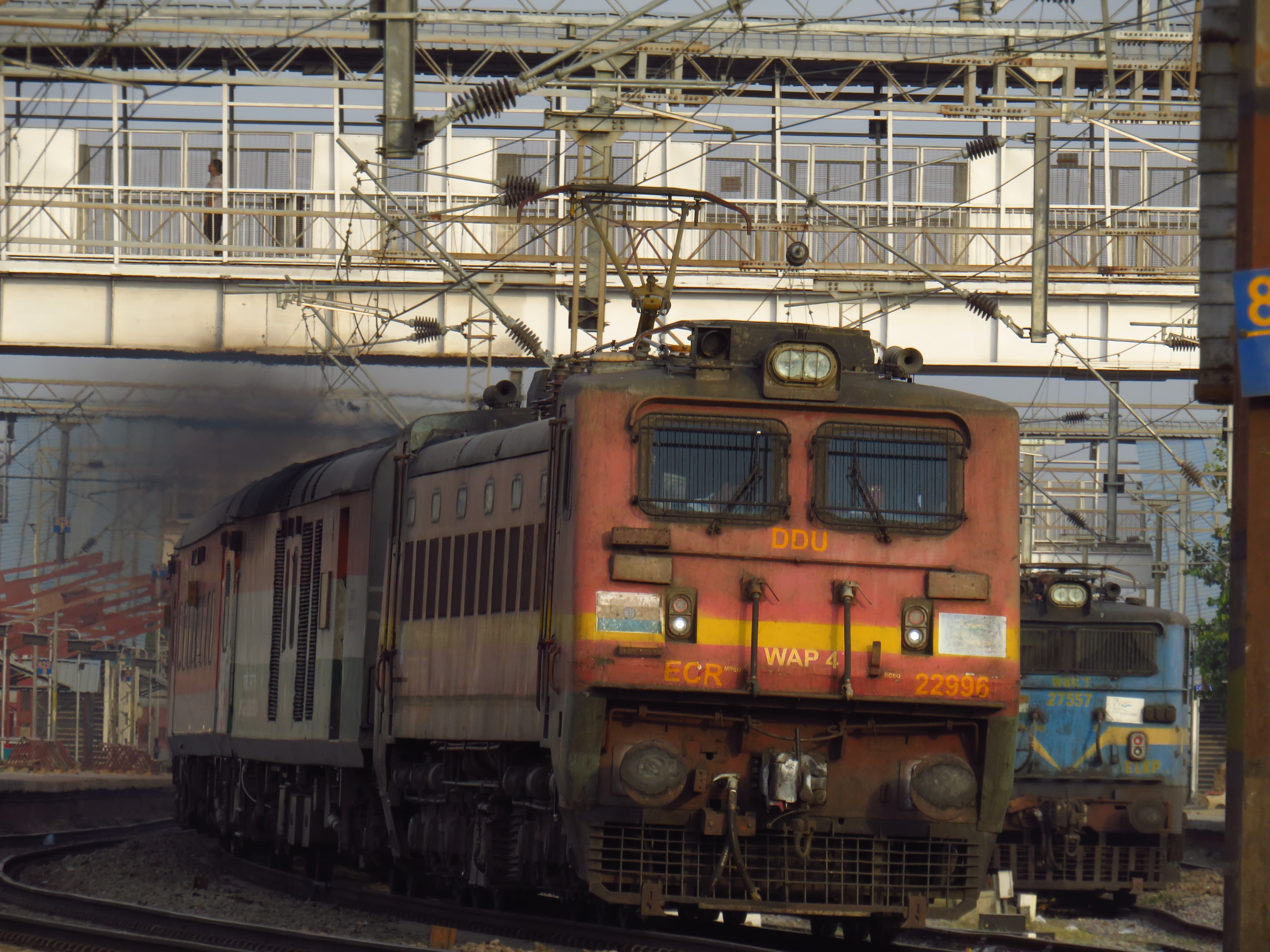 रेलवे का तोहफा: नई सुपरफास्ट एक्सप्रेस सेवा और विस्तार प्रस्तावित!