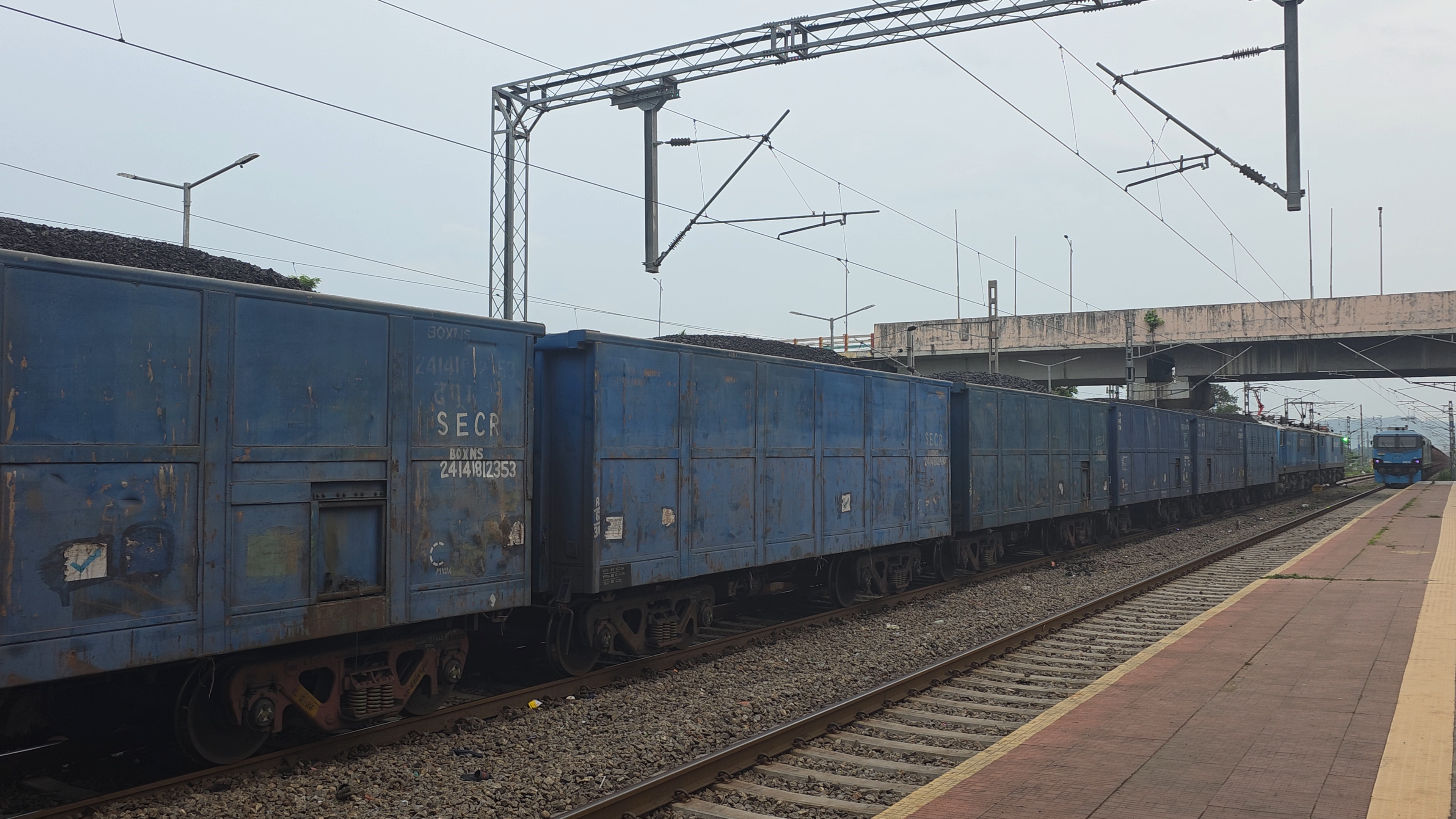 09569 Rajkot - Barauni Special Fare AC Festival Special photo 8