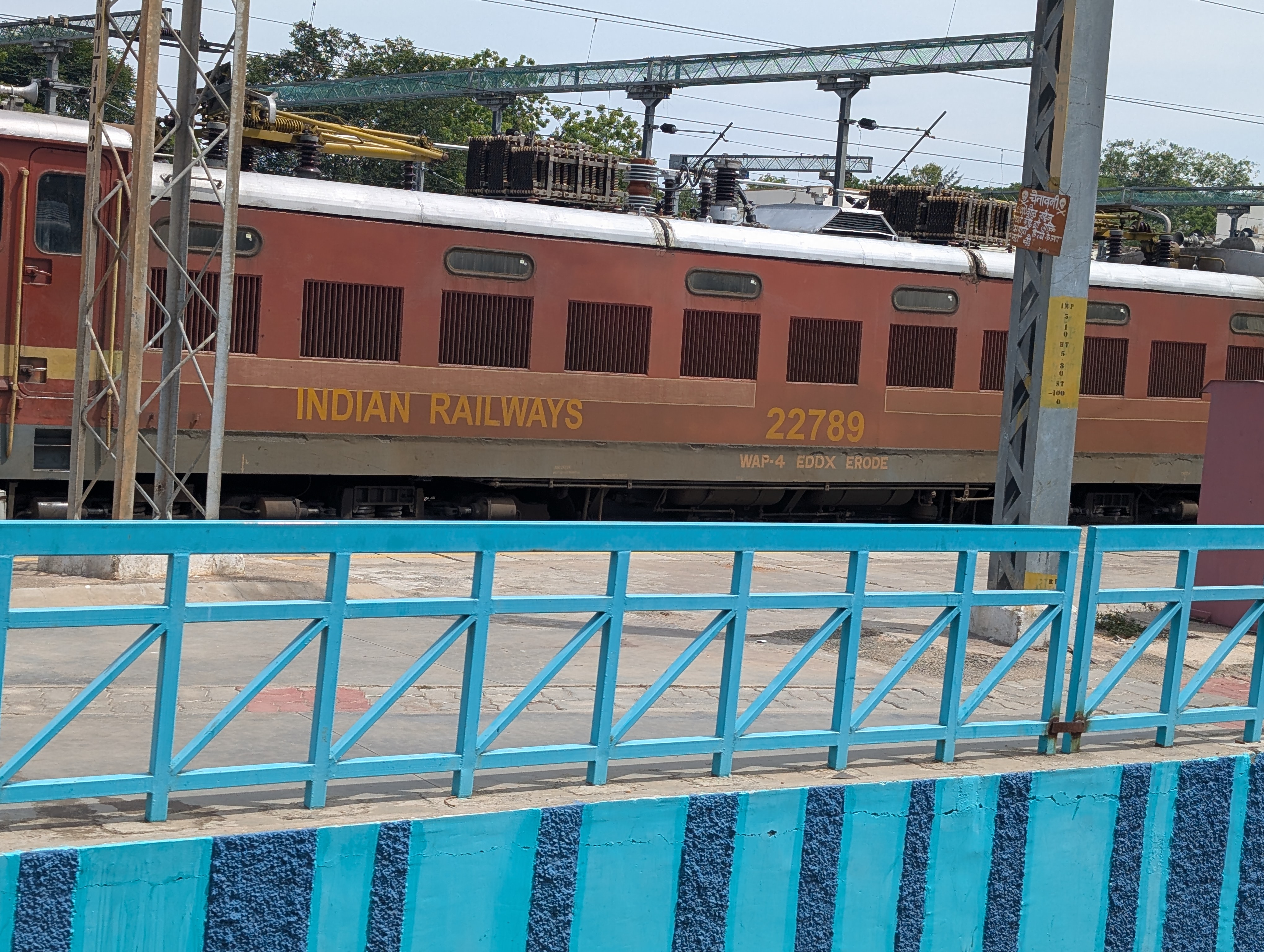 75280 Harnagar - Darbhanga DEMU photo 4