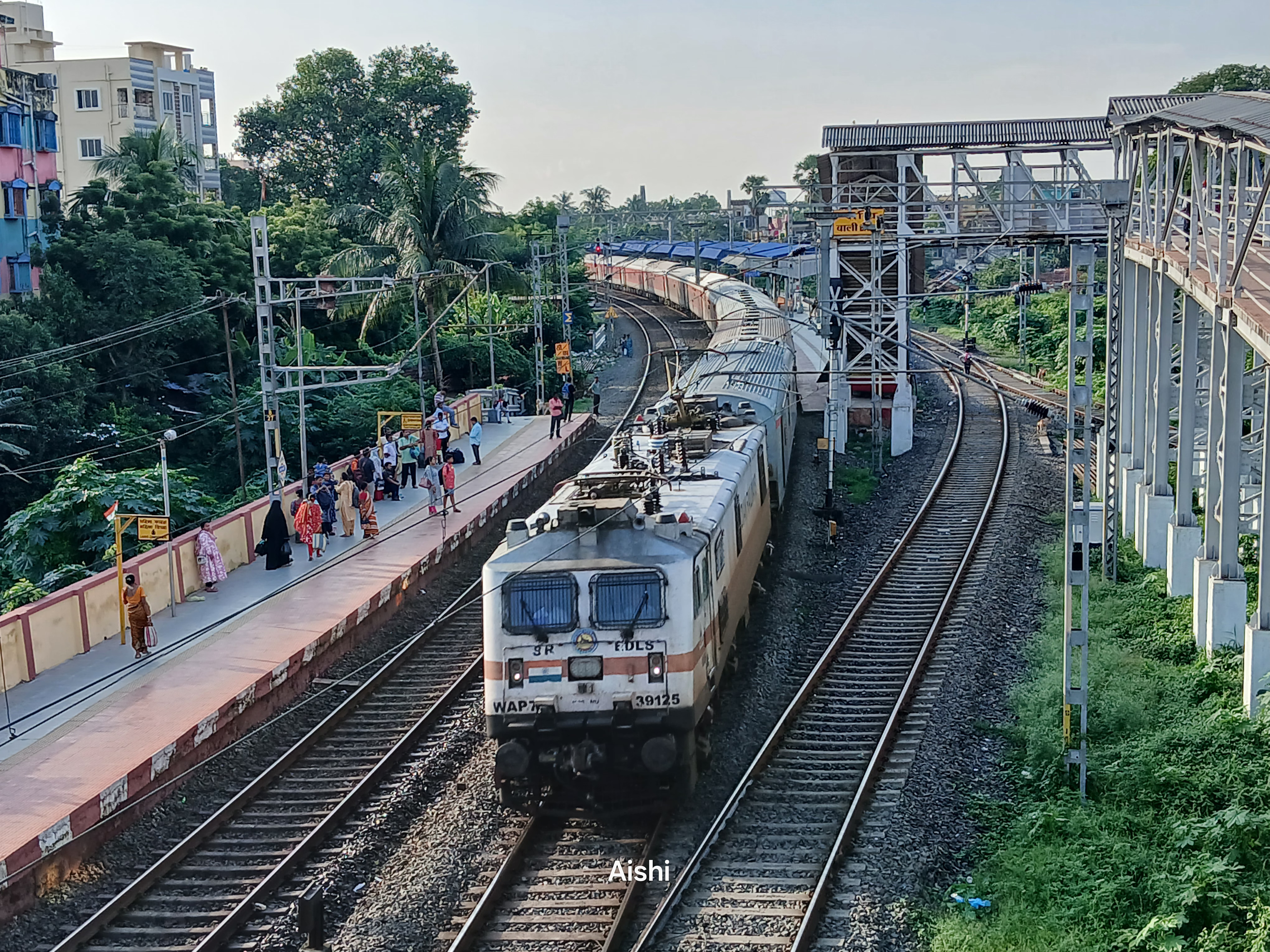 37408 Goghat - Tarakeswar Local photo 3