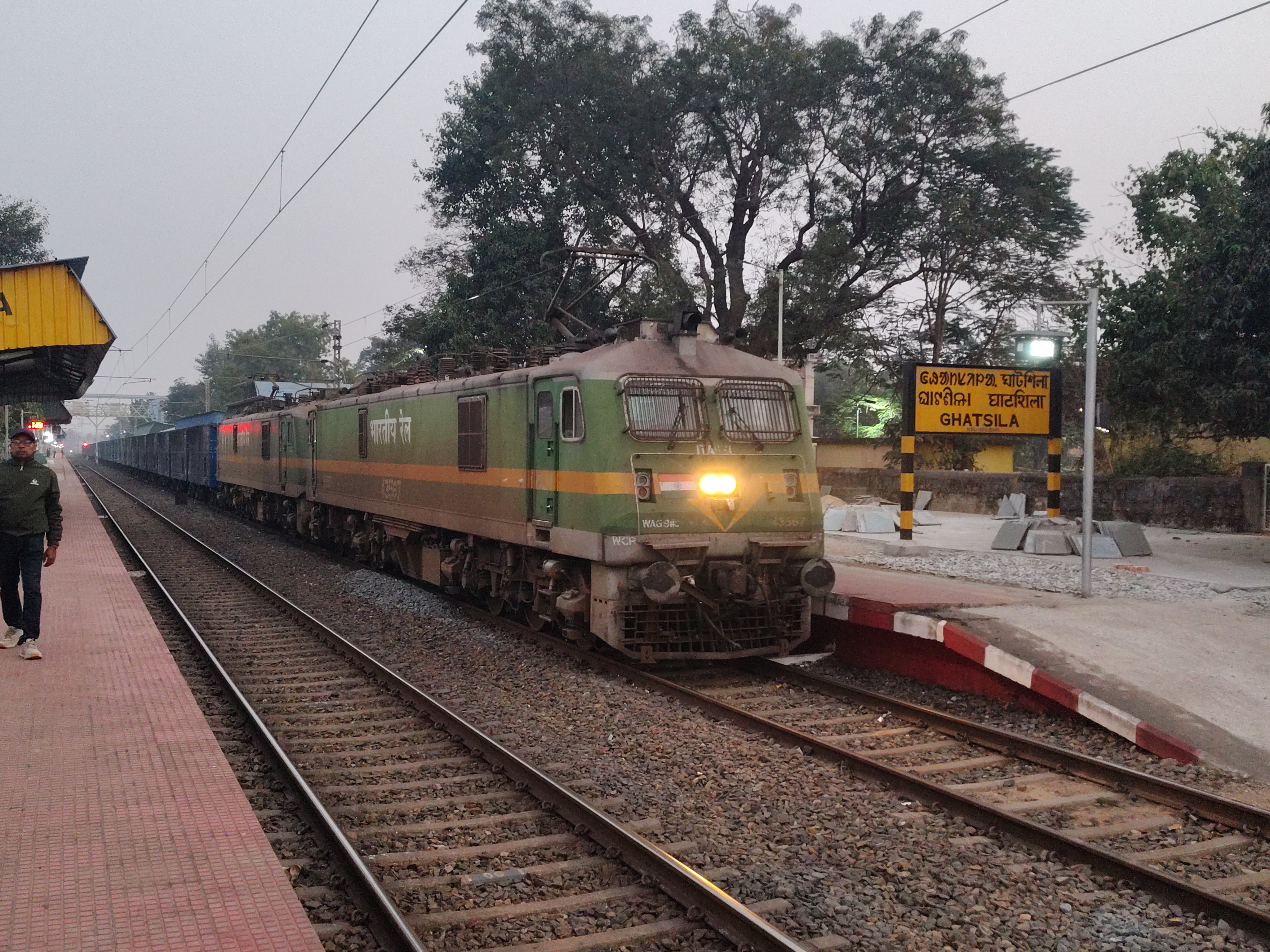 68023 Jhargram - Purulia MEMU photo 7