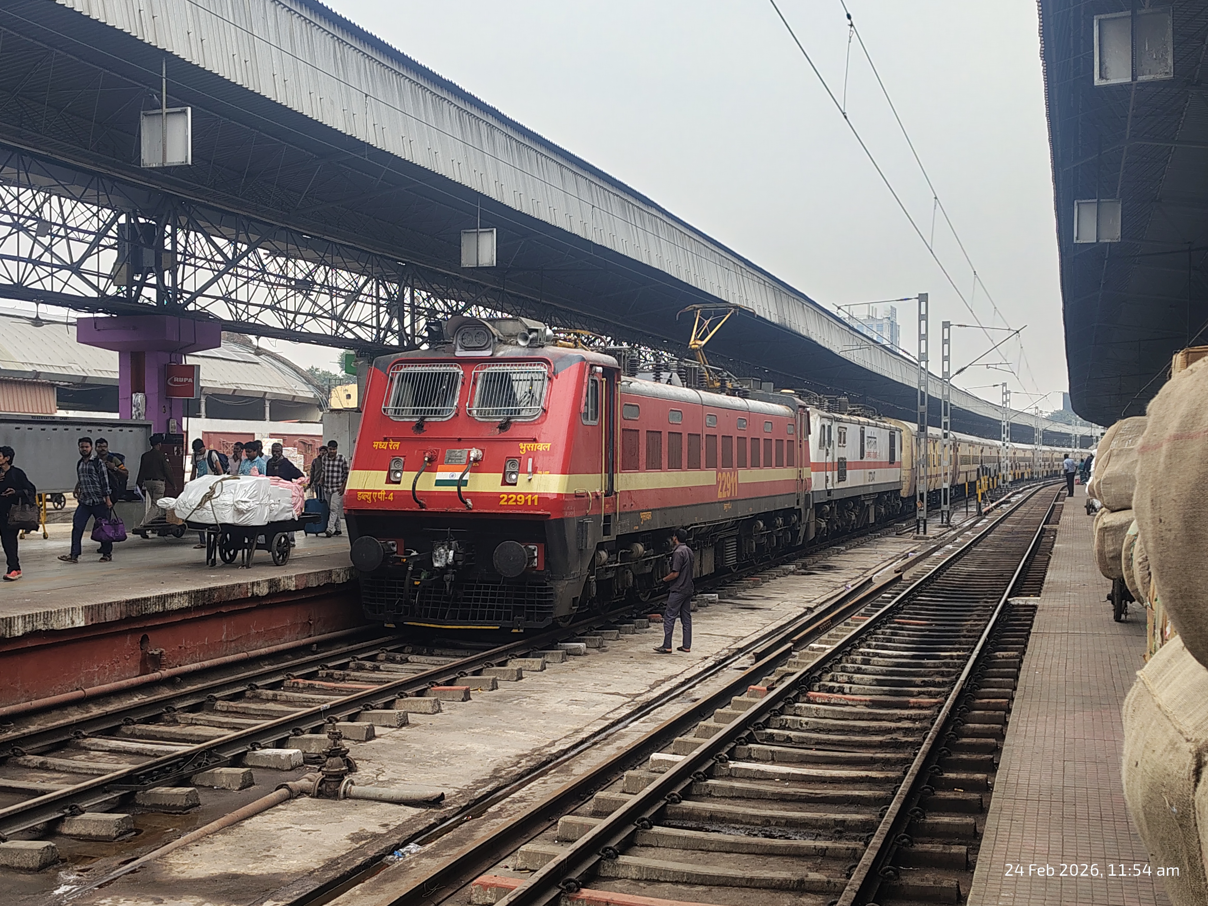 16057 Sapthagiri Express photo 6