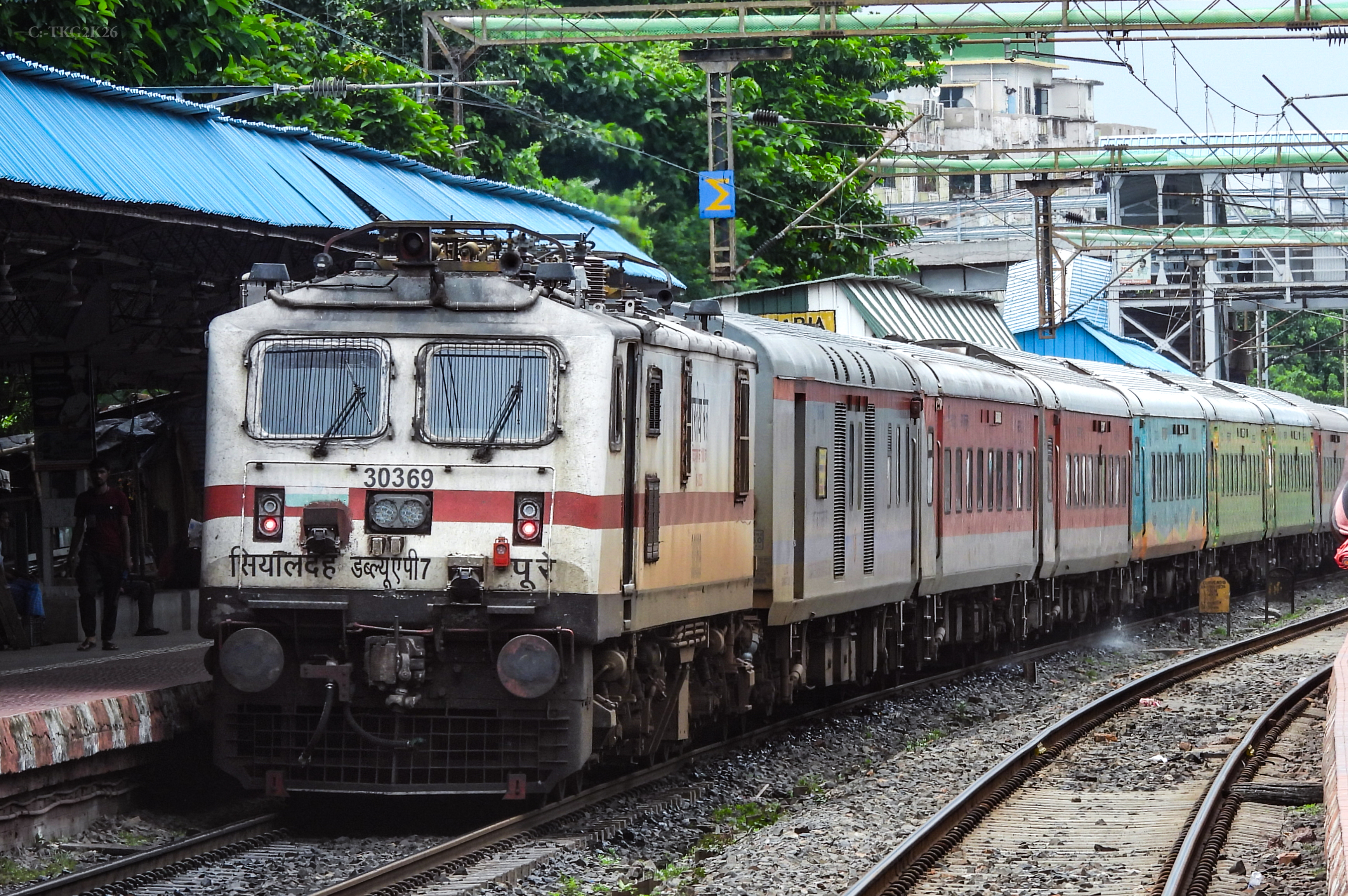 14725 Bhiwani - Mathura Express photo 4