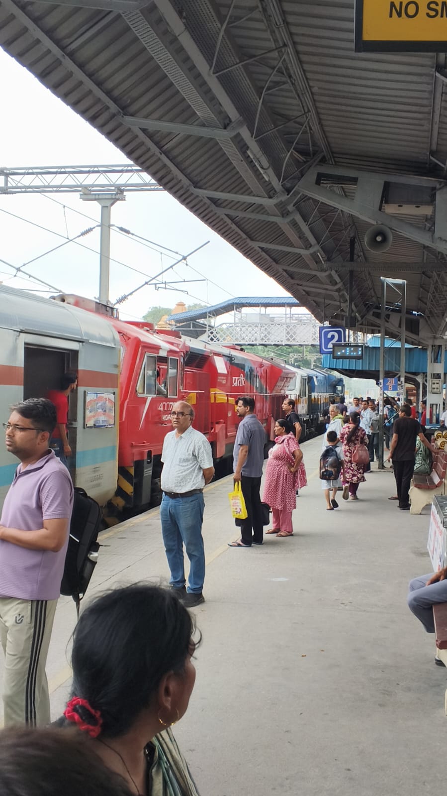 96225 BL53 / Mumbai CSMT - Badlapur Slow Local photo 8
