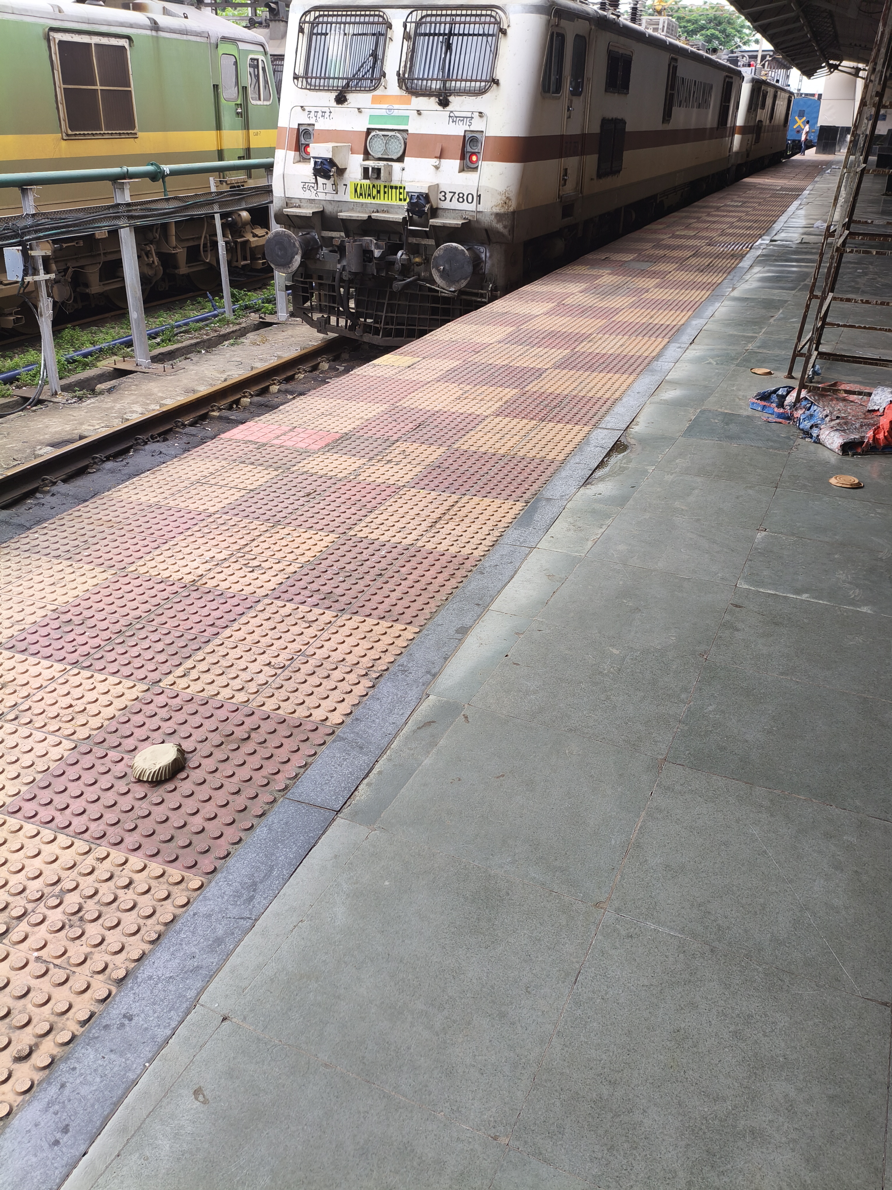 03029 Howrah - Natesar Special Fare Special photo 8