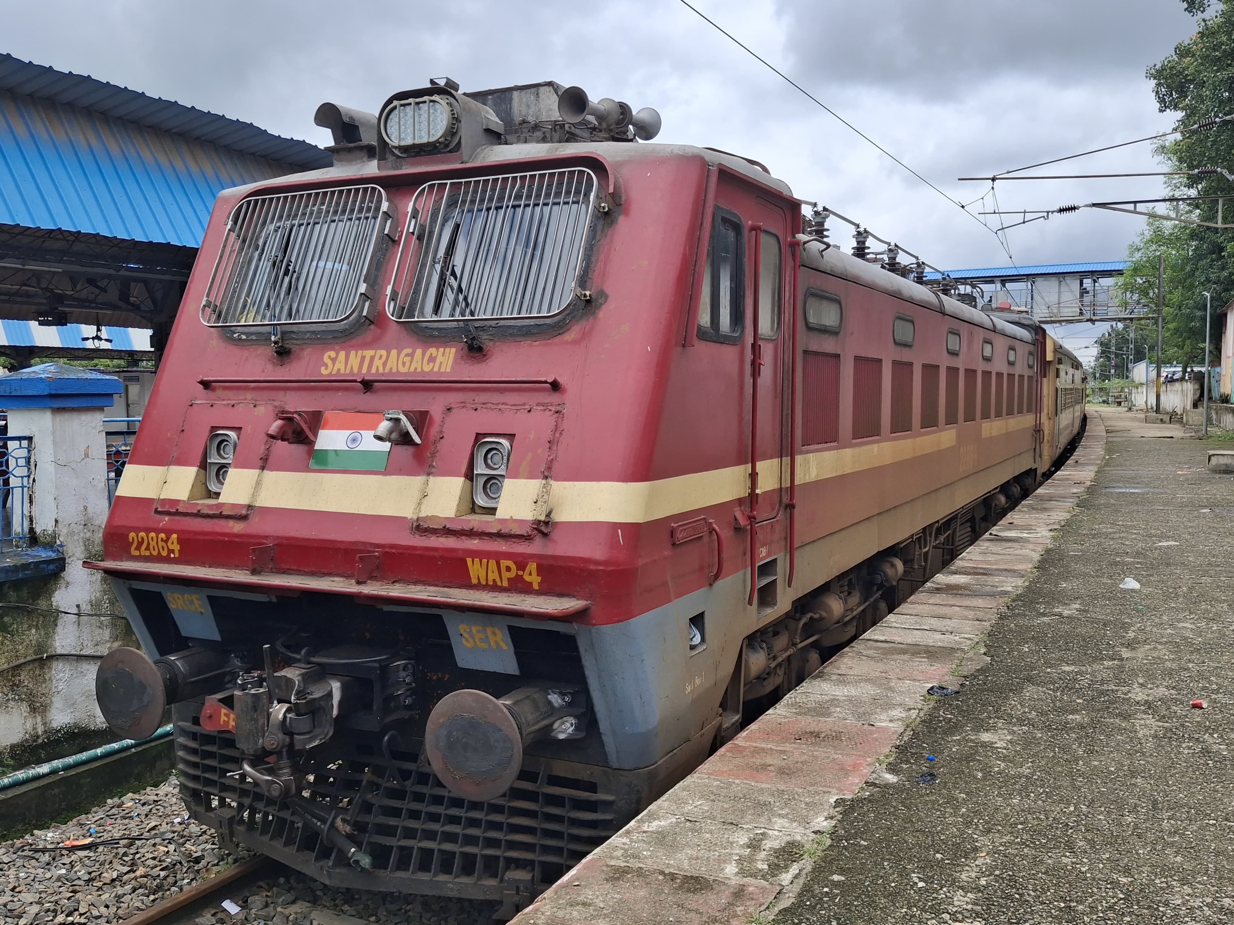 37537 Naihati - Bandel Local photo 8