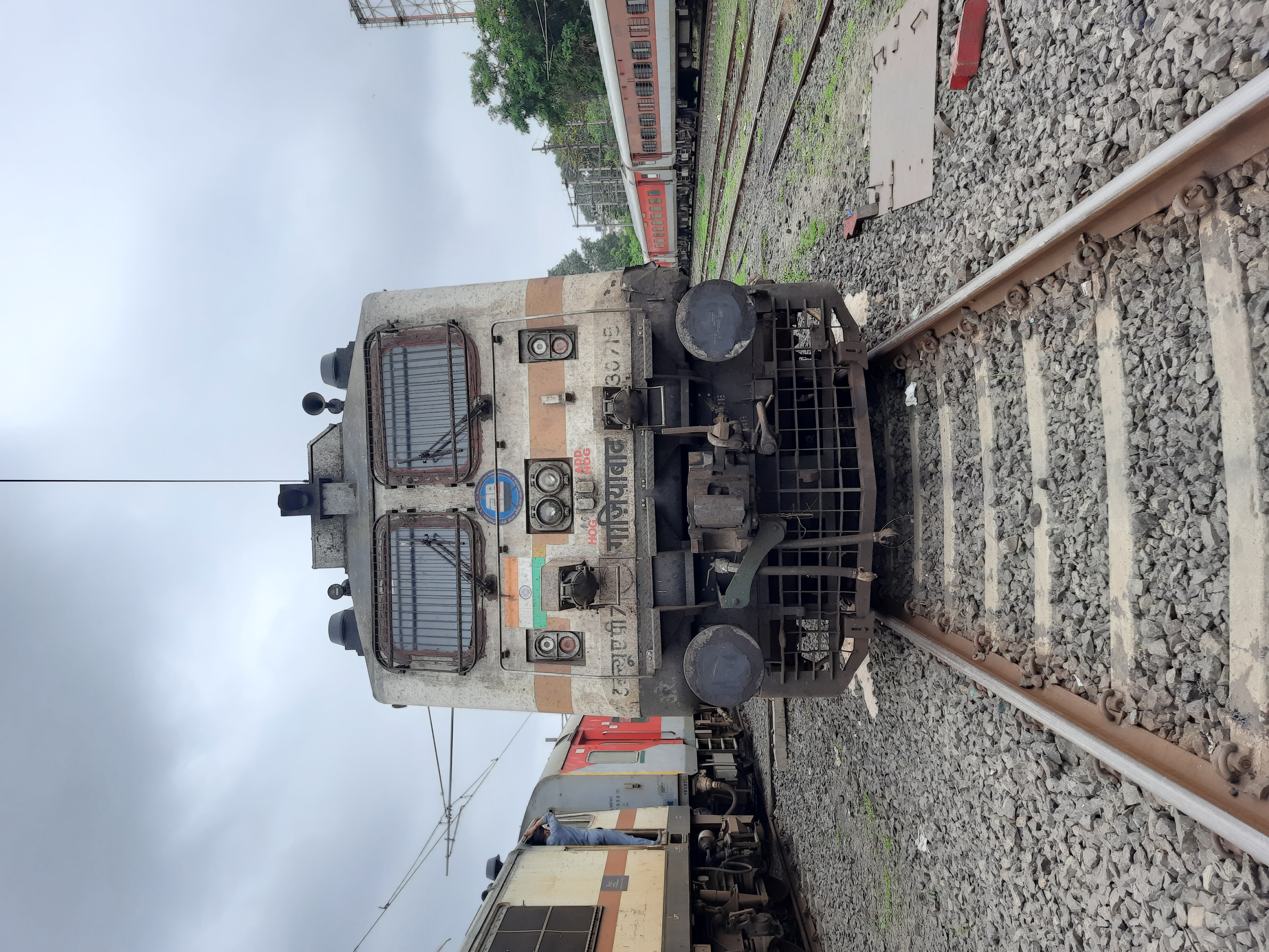 22459 Baba Baidyanath Dham Deoghar Humsafar Express photo 6