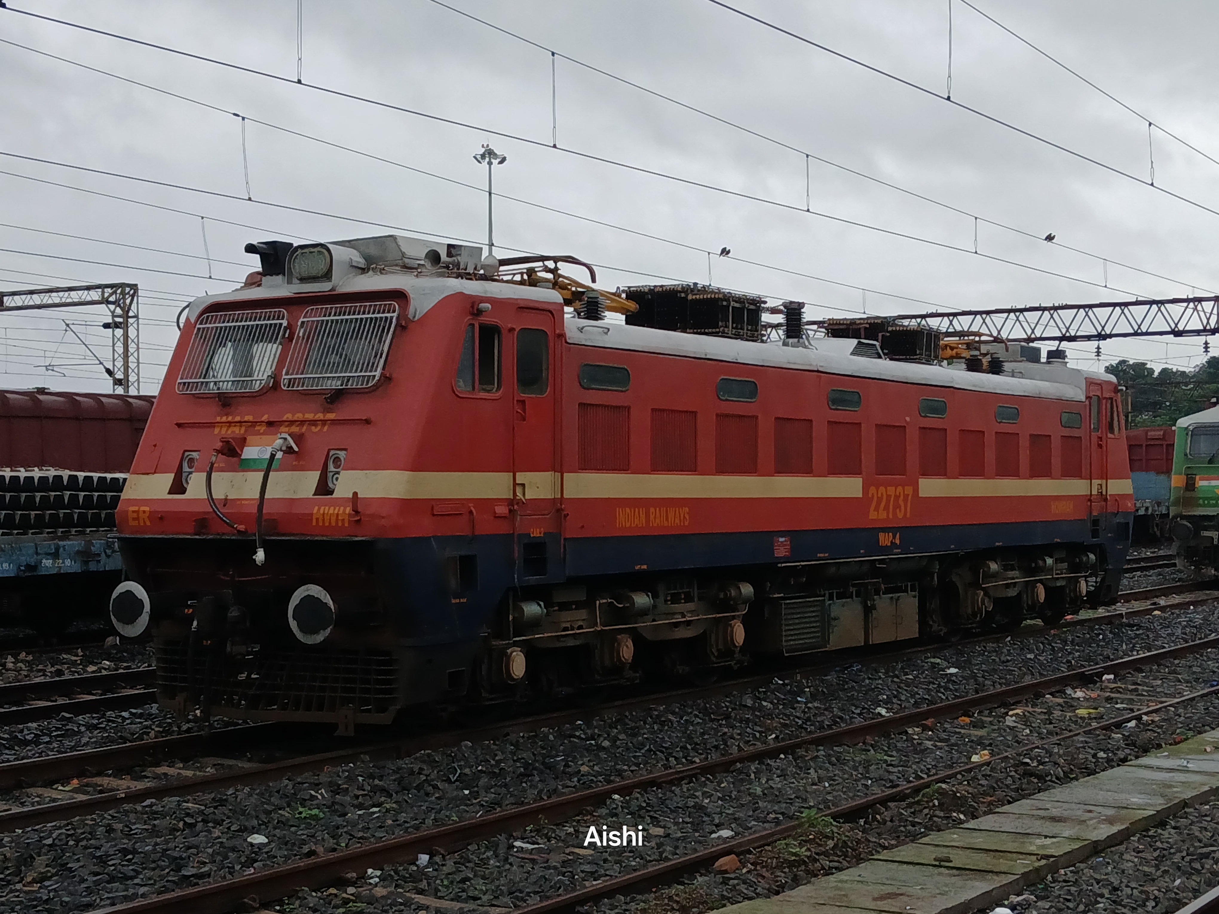 37541 Naihati - Bandel Local photo 2