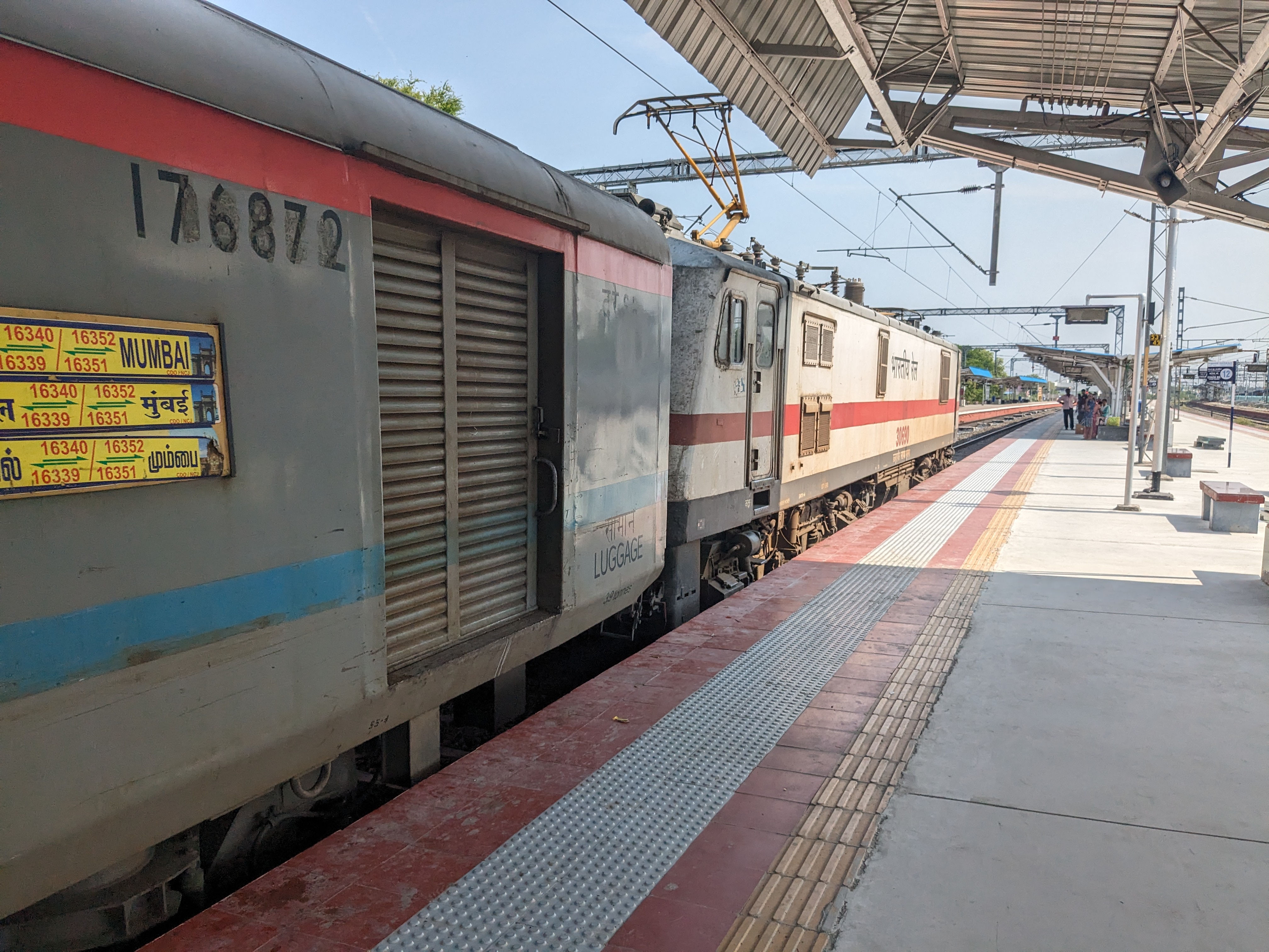 04573 Anandpur Sahib - Amritsar Special Fare Special photo 5