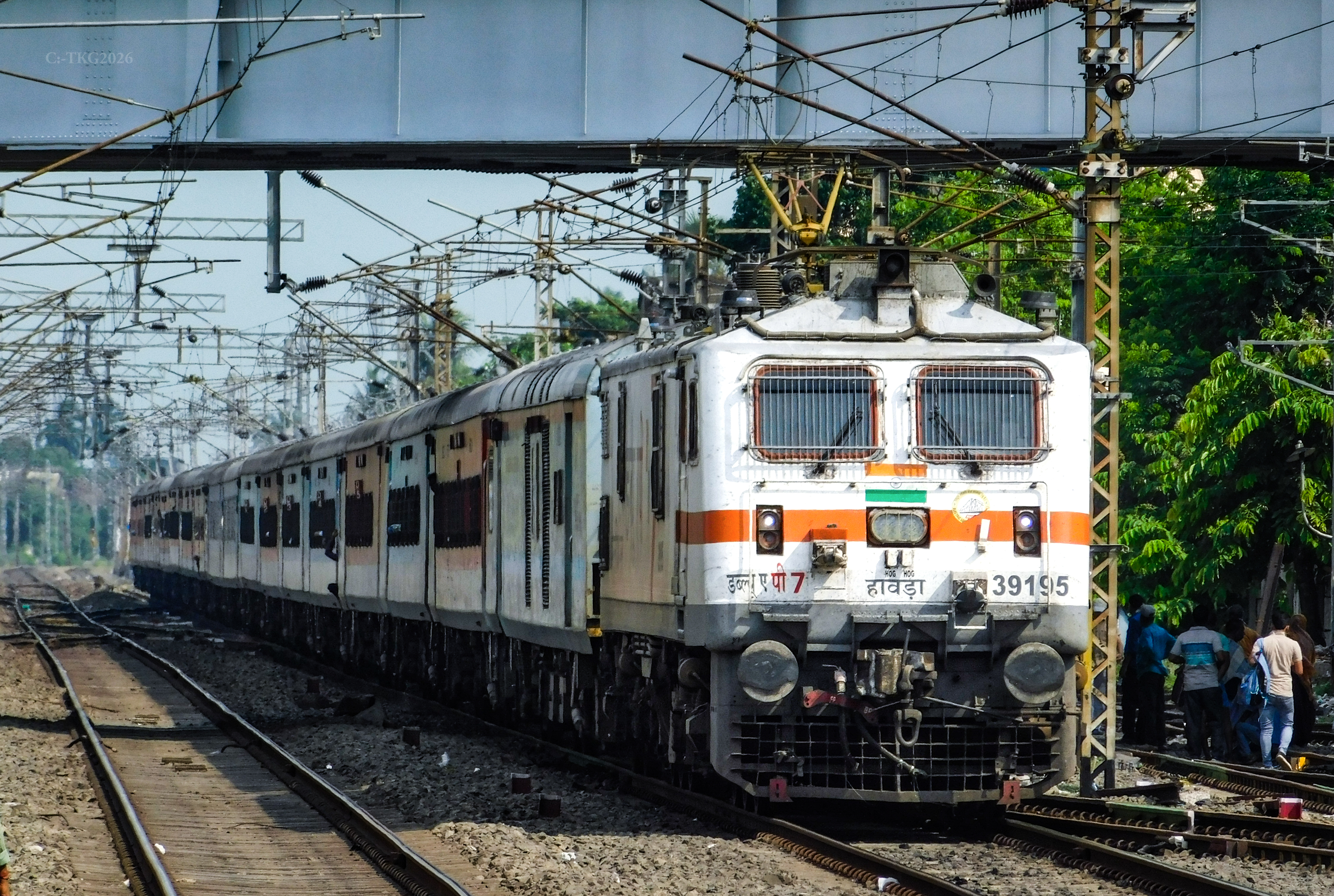 96217 TBL9 / Thane - Badlapur Slow Local photo 7