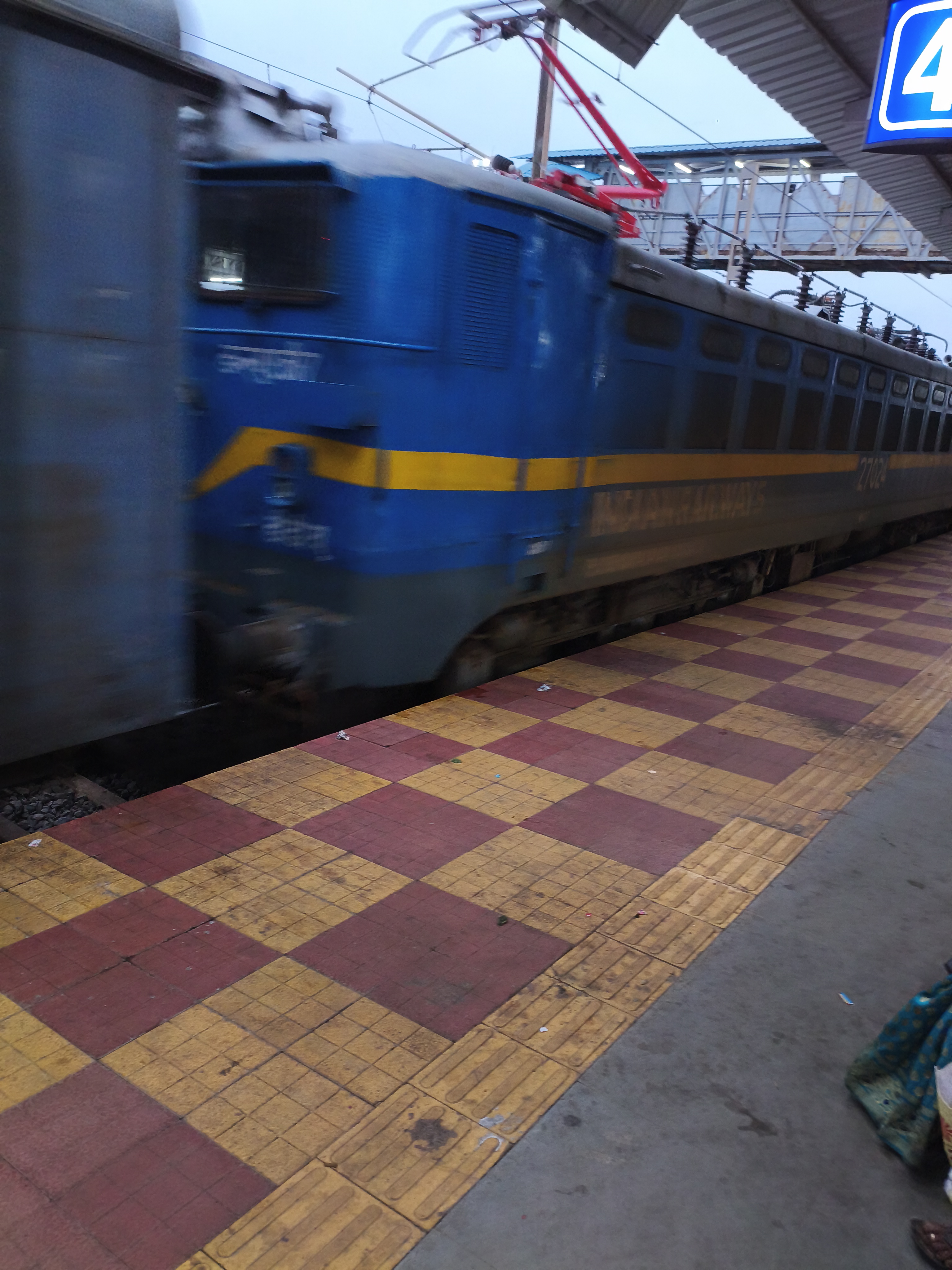 59319 Ujjain - Bhopal Passenger photo 1