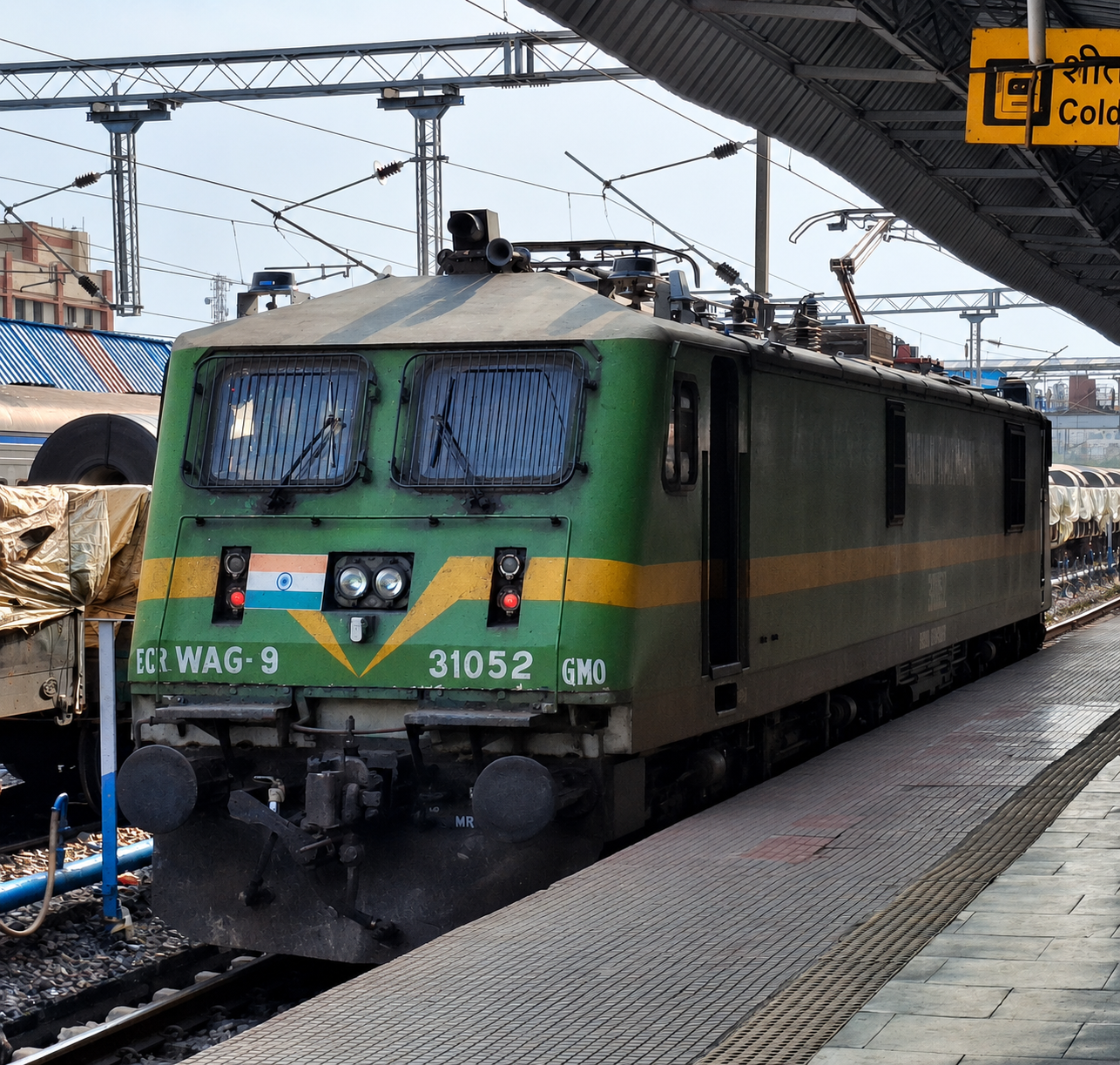 75741 Siliguri - Dhubri DEMU InterCity Express photo 4