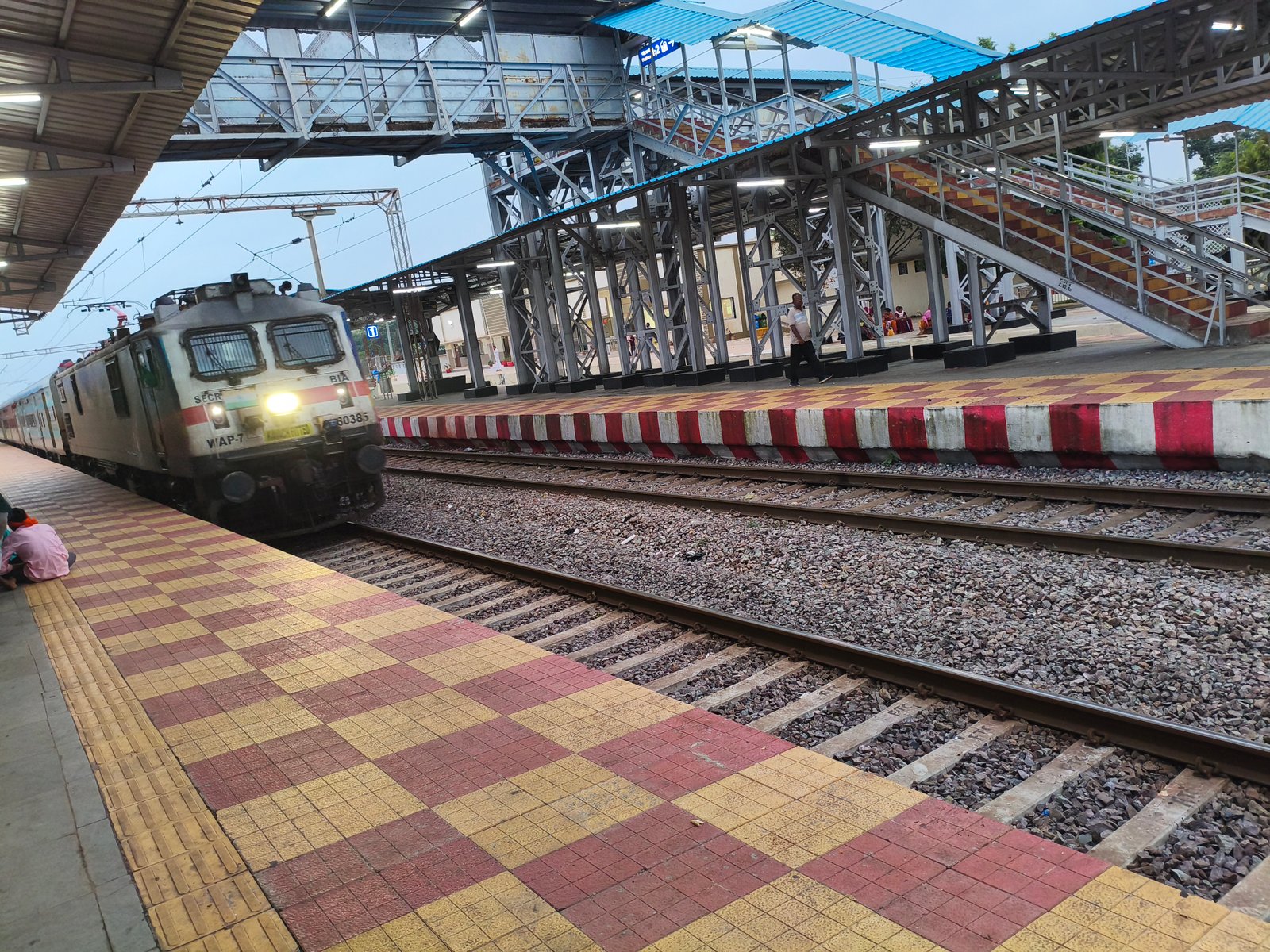 75103 Chhapra - Thawe DEMU photo 5