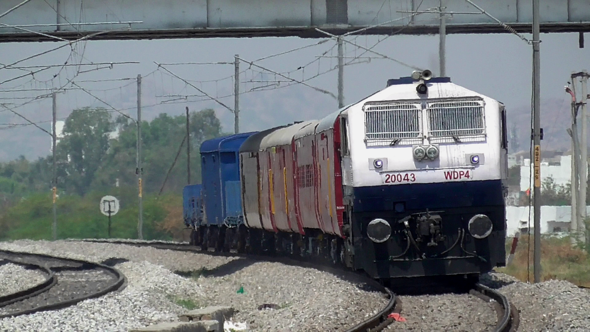 17693 Kacheguda - Raichur MEMU Express photo 7