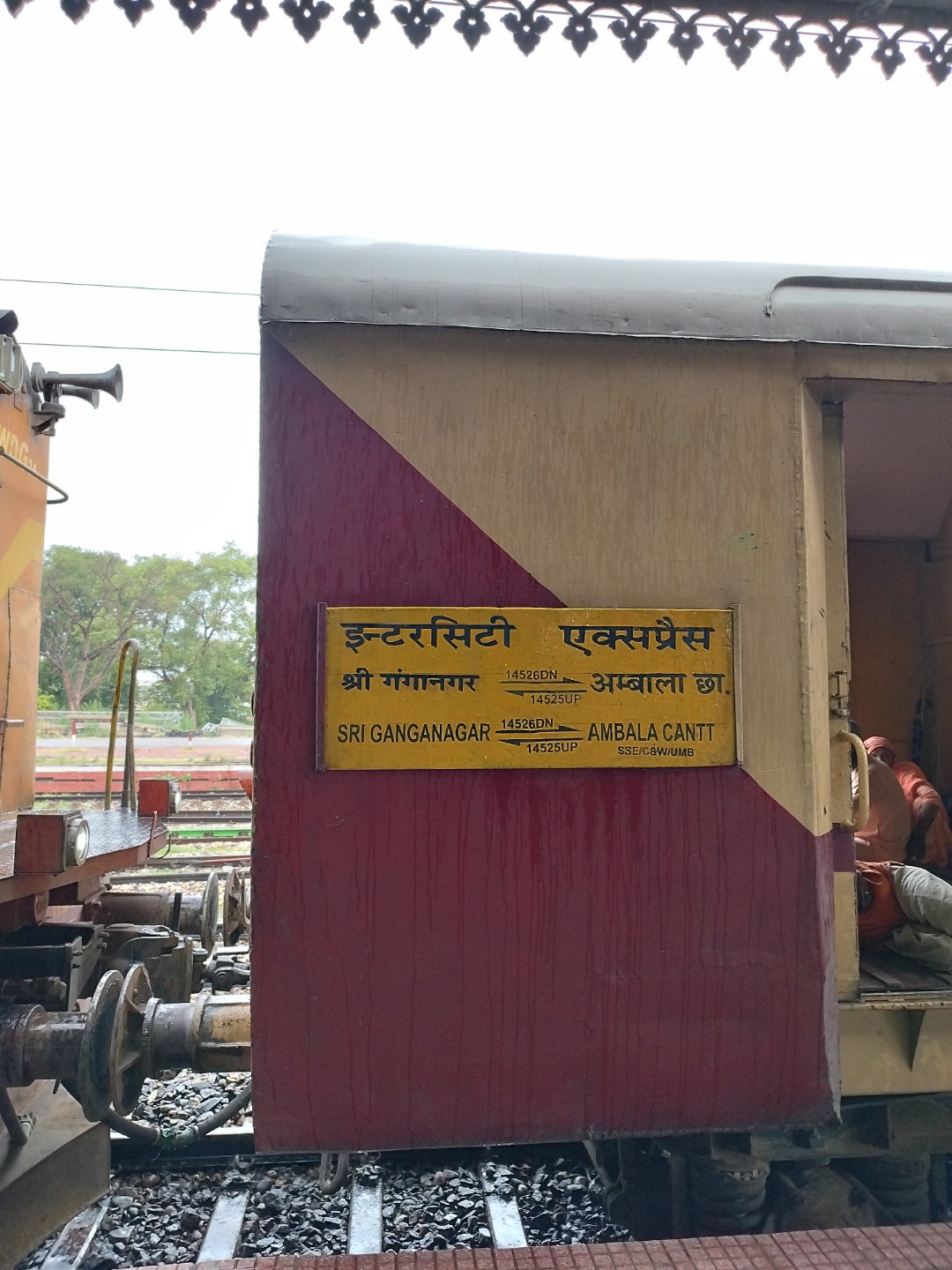 14525 Ambala Cantt - Shri Ganganagar Intercity Express photo 1