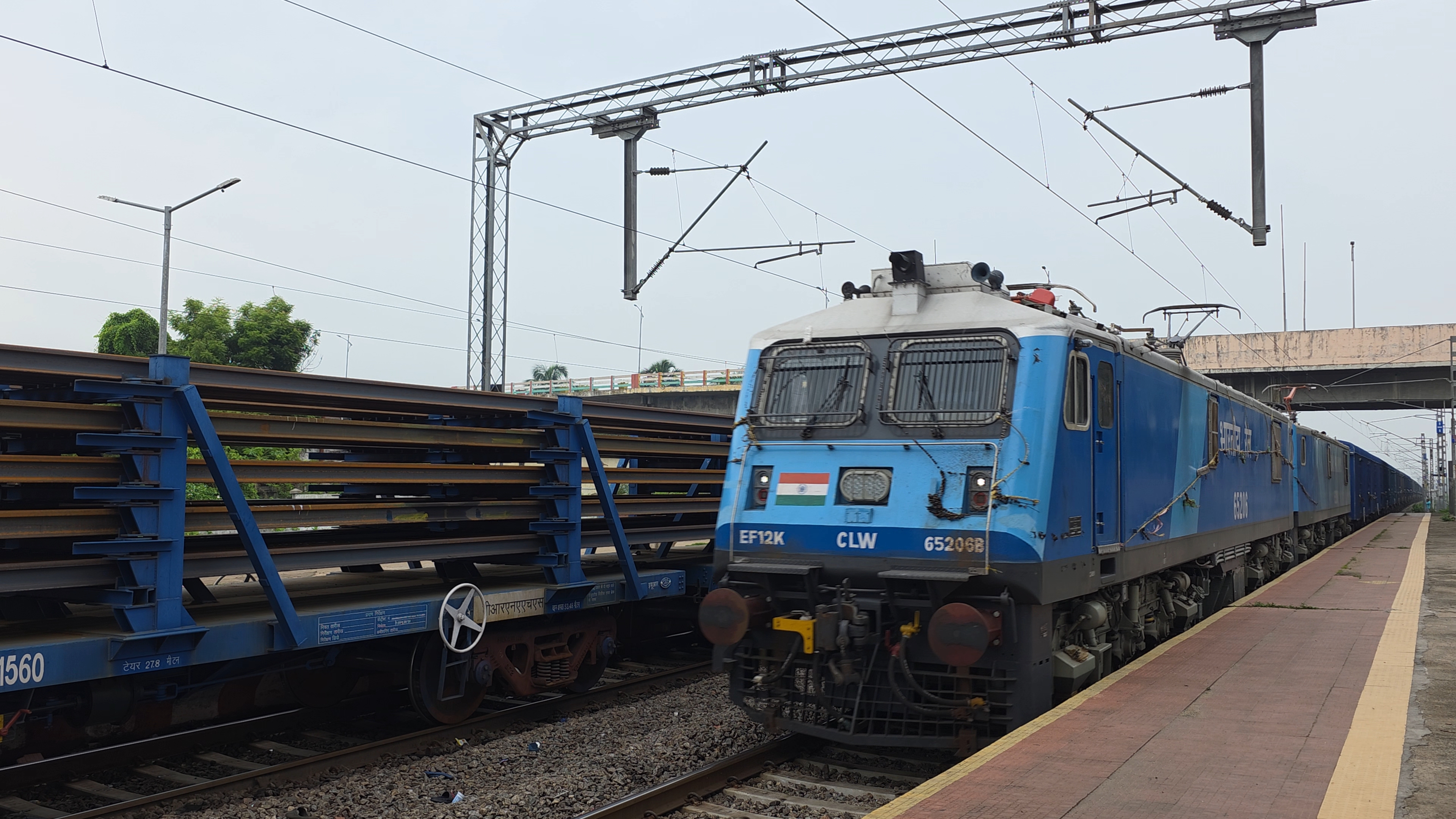 20489 Barmer - Mathura SF Express photo 6
